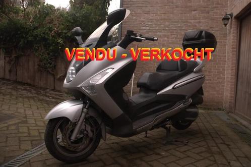 SYM GTS 250, Fietsen en Brommers, Scooters | SYM, Zo goed als nieuw, Overige modellen, Benzine, Ophalen