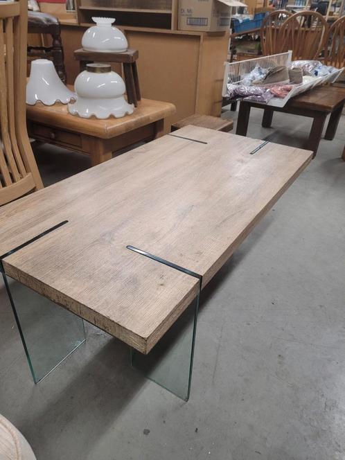 Salontafel met glas, Huis en Inrichting, Tafels | Salontafels, Glas, Ophalen