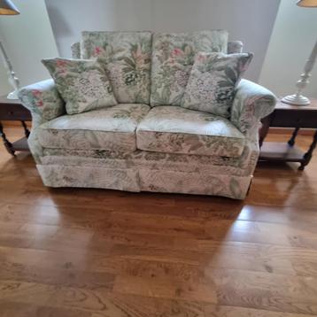 Canapé 2 places beschikbaar voor biedingen