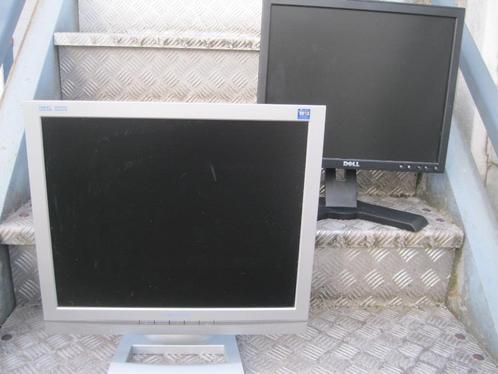 Monitors 17" (2 stuks) en 19" (2 stuks), Computers en Software, Monitoren, Gebruikt, DVI, VGA, Ophalen