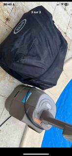 Jacuzzi quatre personnes 150€ à vendre très peu employé, Ophalen, Zo goed als nieuw, Grondzeil, Opblaasbaar