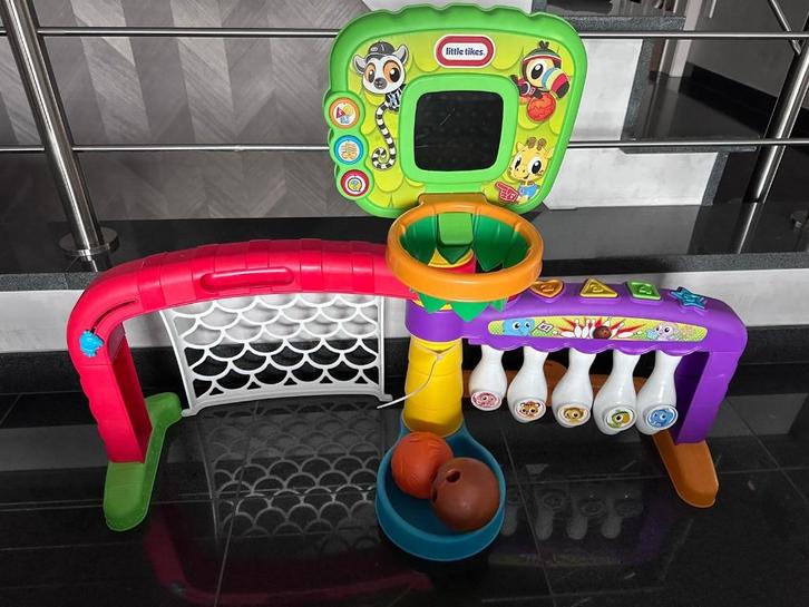 Little Tikes 3-in-1 Sports Zone, Enfants & Bébés, Jouets | Autre, Utilisé, Garçon ou Fille, Enlèvement