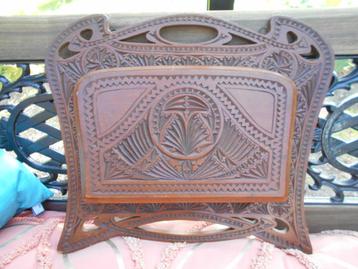 Fries kerfsnijwerk - Art nouveau Ca 1900-1910 beschikbaar voor biedingen
