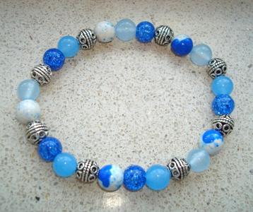 Armband van halfedelsteen in blauwtinten beschikbaar voor biedingen