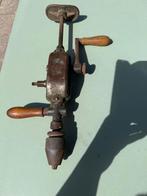 Zeer oude handboor, Antiek en Kunst, Antiek | Gereedschap en Instrumenten, Ophalen