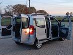 Fiat Fiorino/ 2009/ Diesel Euro 4/ 1248 CC/ 55 kw, Auto's, Mistlampen, Bedrijf, 6 deurs, Onderhoudsboekje