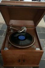 Antieke koffergrammofoon + 70 originele 78-toeren platen, Antiek en Kunst, Ophalen