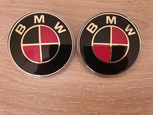 Capot/étui logo Bmw > carbone noir rouge > 2 x 82 mm, Autos : Pièces & Accessoires, Petit matériel, BMW, Neuf, Enlèvement ou Envoi