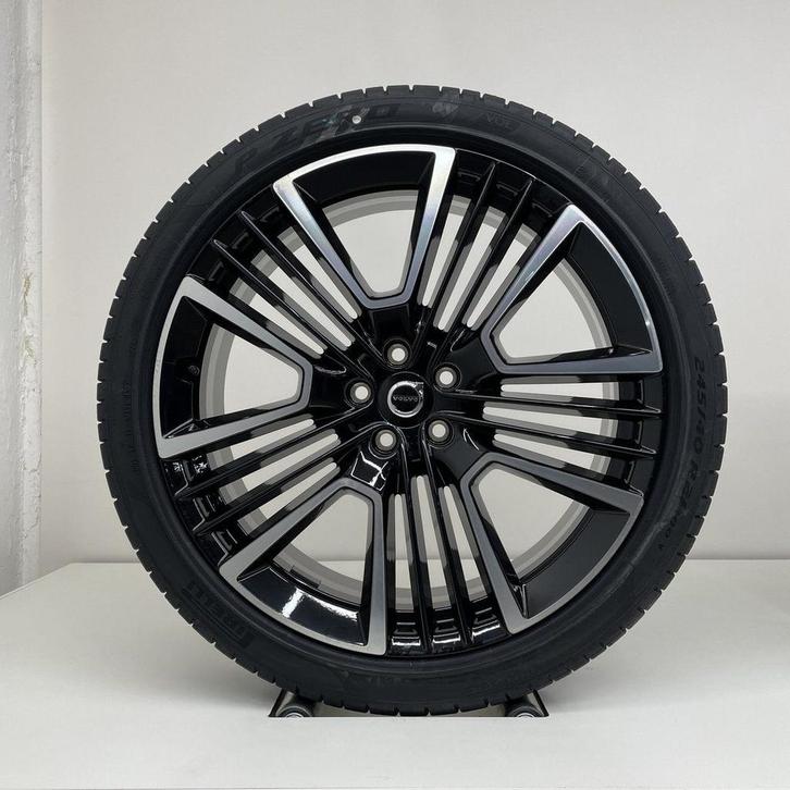 Volvo NIEUWE 21 inch velgen + Zomerbanden XC40, Auto-onderdelen, Banden en Velgen, Banden en Velgen, Zomerbanden, 21 inch, 245 mm