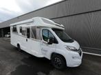 Mc Louis Carat 479 - 2023 - Full Option Incl Stalling, Caravans en Kamperen, Mobilhomes, Ringverwarming, Luifel, L-zit, Tot en met 5