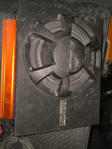 Subwoofer Pioneer + versterker + kabels beschikbaar voor biedingen