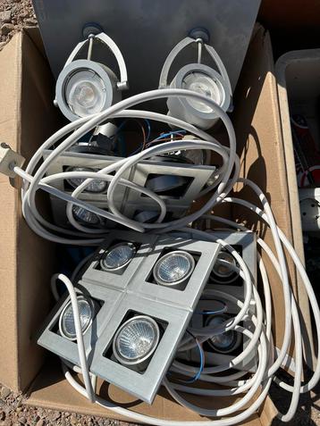 Doos vol plafond verlichting GU10 beschikbaar voor biedingen