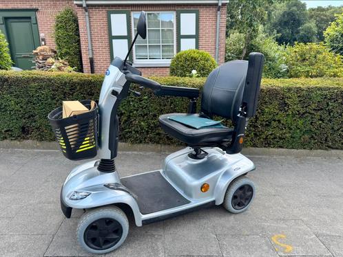 Bijna Nieuw Invacare leo Scootmobiel 2024 Invalide scooter, Diversen, Rolstoelen, Zo goed als nieuw, Elektrische rolstoel, Inklapbaar