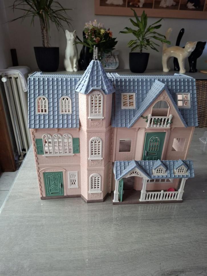 Sylvanian familie, Enfants & Bébés, Jouets | Maisons de poupées, Comme neuf, Maison de poupées, Enlèvement