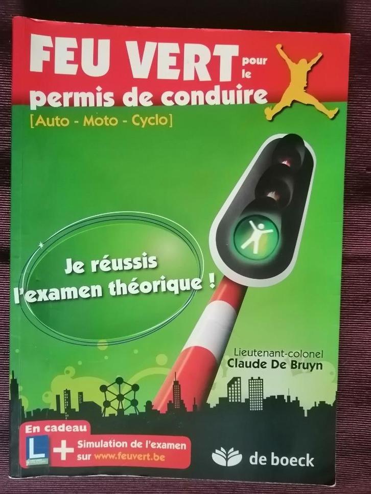 Feu vert pour le permis de conduire Auto - Moto - Cyclo, Boeken, Studieboeken en Cursussen, Verzenden