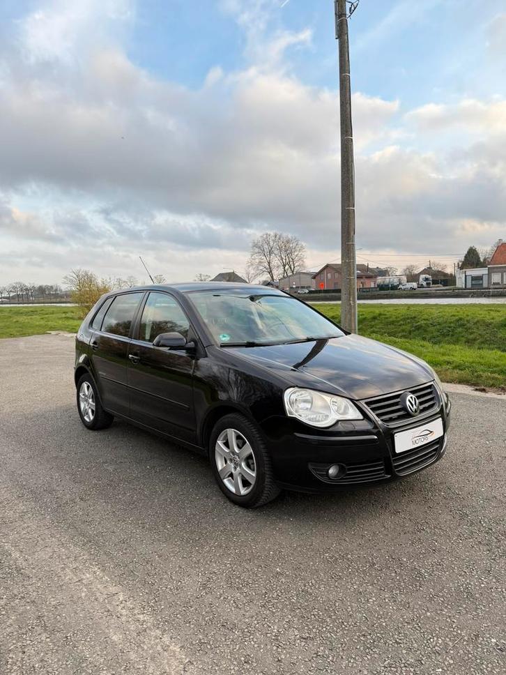 Volkswagen Polo UNITED 1.2 benzine 124000 km, Auto's, Volkswagen, Particulier, Polo, Zetelverwarming, Benzine, Euro 4, Handgeschakeld