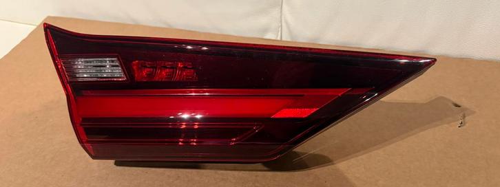 Feu arrière gauche Bmw F40, Autos : Pièces & Accessoires, Éclairage, BMW, Enlèvement