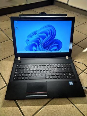 Lenovo laptop i5 met windows 11 en office beschikbaar voor biedingen