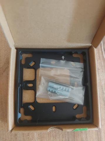 Loxone montageframe antraciet - 100488 - mounting frame beschikbaar voor biedingen