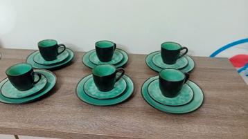 Koffieset 18-delig   beschikbaar voor biedingen