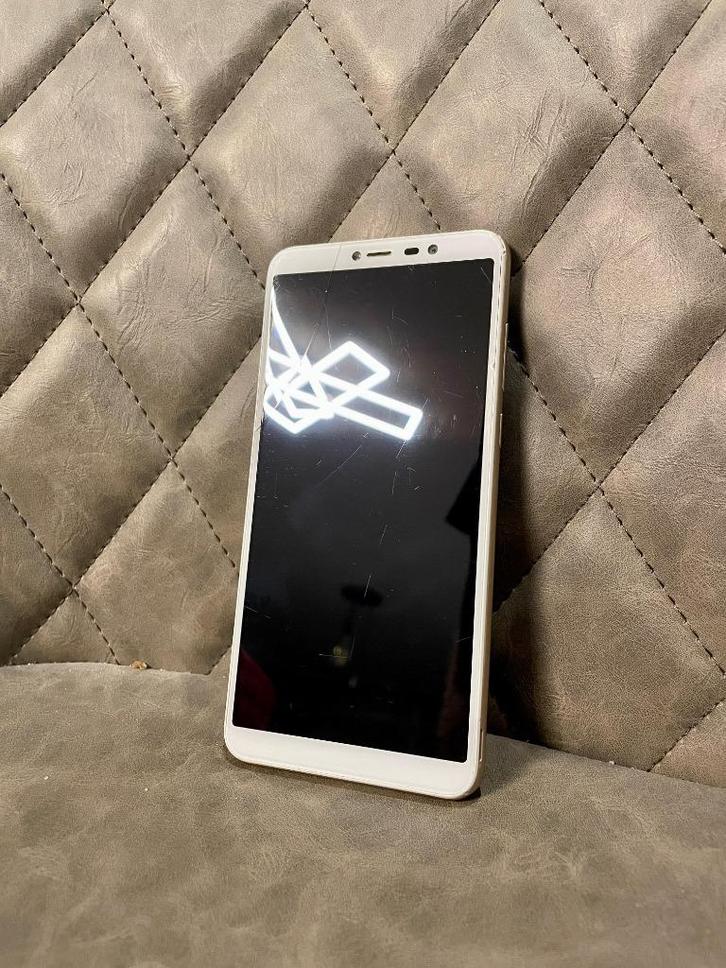 WIKO Y70 - Voor onderdelen, Telecommunicatie, Mobiele telefoons | Overige merken, Overige modellen, Ophalen of Verzenden