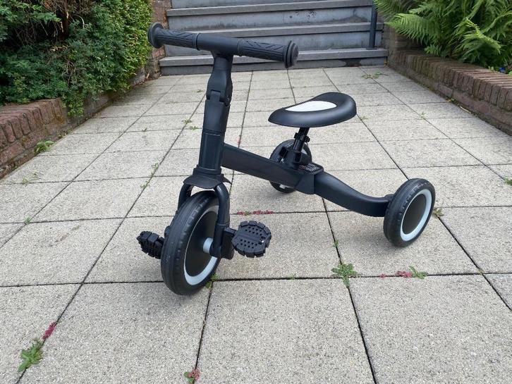kinderfiets driewieler / loopfiets / leren trappen, Fietsen en Brommers, Fietsen | Driewielers, Zo goed als nieuw, Ophalen