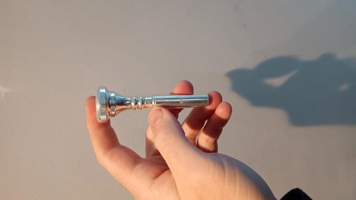 Trompetmondstuk Marcinkiewicz E8 Rick Baptist, Musique & Instruments, Instruments | Pièces, Comme neuf, Enlèvement ou Envoi