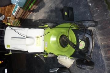 Grasmachine chassis Central Park, Tuin en Terras, Grasmaaiers, Ophalen, Gebruikt, Accu-grasmaaier, Opvangbak