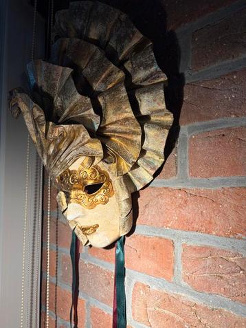 Venetiaans gouden wandmasker — handgemaakte barokstijl beschikbaar voor biedingen