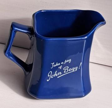 Belle carafe John Begg Scotch Whisky Scotland beschikbaar voor biedingen