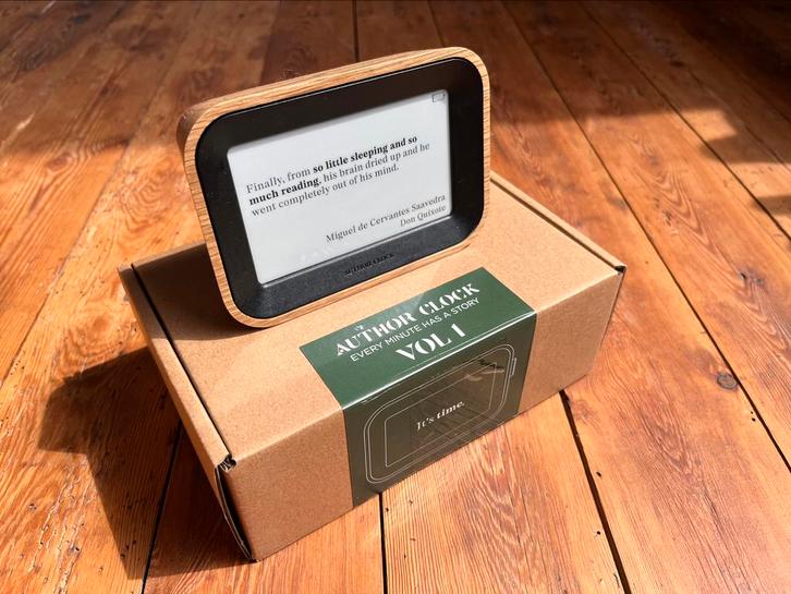 Author clock, Huis en Inrichting, Woonaccessoires | Klokken, Nieuw, Ophalen of Verzenden