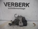 ABS POMP Volvo V40 (VW) (01-1995/06-2004) (0265216462), Gebruikt, Volvo