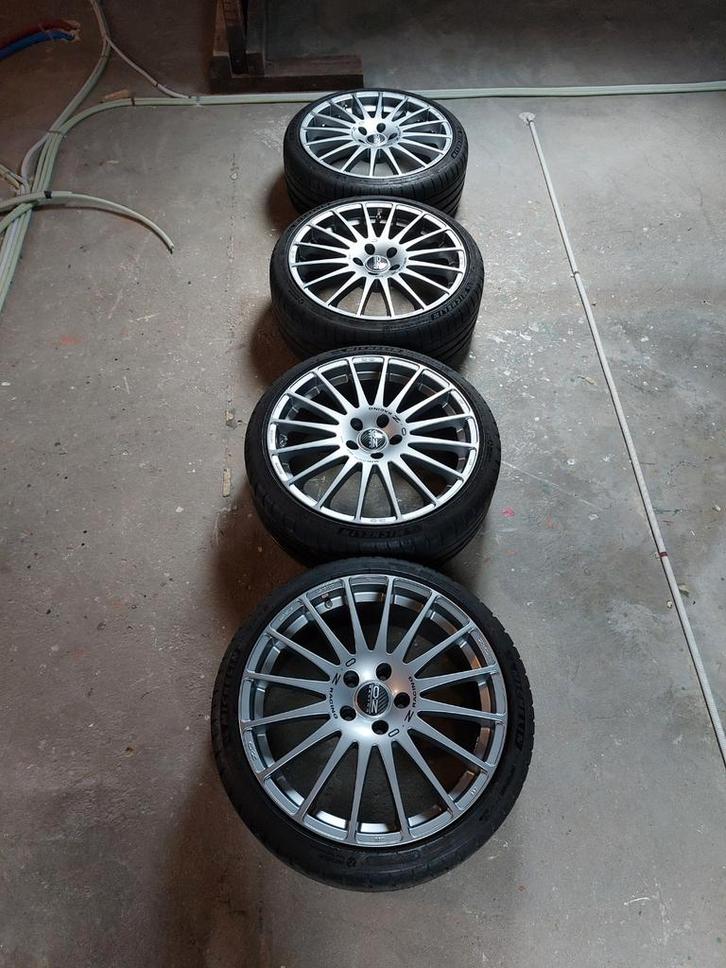 Oz racing superturismo gt velgen 19",225,35   5×114.3, Auto-onderdelen, Banden en Velgen, Band(en), Zomerbanden, 19 inch, 225 mm