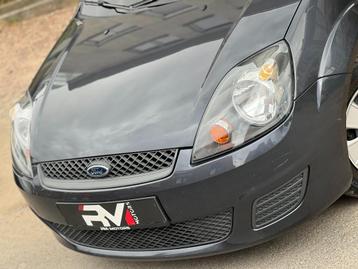 Ford fiesta 1.3i*Appelarplay beschikbaar voor biedingen