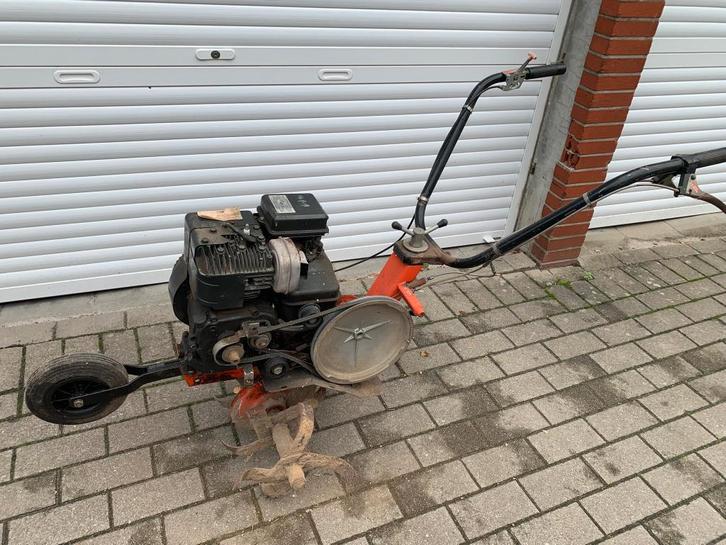 Te koop Briggs & Stratton freesmachine, Doe-het-zelf en Bouw, Gereedschap | Freesmachines, Gebruikt, Benzine, Tuinfrees, Ophalen