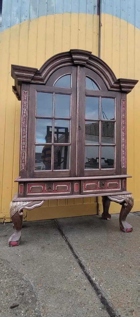 Grote houten vitrinekast uit Suriname - tropisch hout, Antiek en Kunst, Antiek | Meubels | Kasten, Ophalen