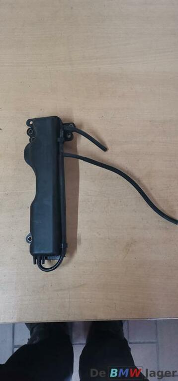 Vacuum reservoir BMW F07 F10 F13 F01 F04 E70 E71 11657605374 beschikbaar voor biedingen