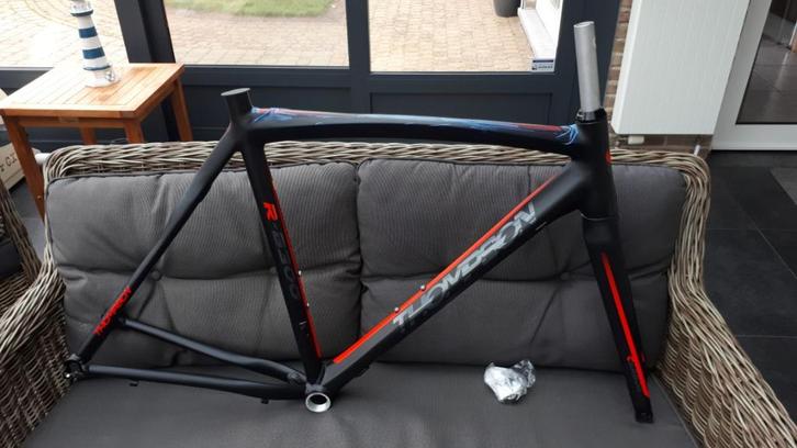 Nieuw aluminium Thompson r-8300 frameset, Fietsen en Brommers, Fietsen | Racefietsen, Nieuw, Heren, Overige merken, Aluminium