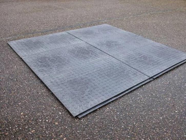 Te Huur: Stevige Rijplaten (1,20m x 0,80m), Doe-het-zelf en Bouw, Platen en Panelen, Gebruikt, Ophalen