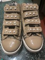 Liu jo Winterschoen beige/witte studs 37 ZGAN, Groen, Sneakers, Liu Jo, Zo goed als nieuw