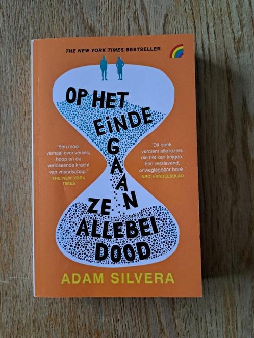 Boek "Op het einde gaan ze allebei dood" van A. Silvera, Boeken, Romans, Zo goed als nieuw, Amerika, Ophalen of Verzenden