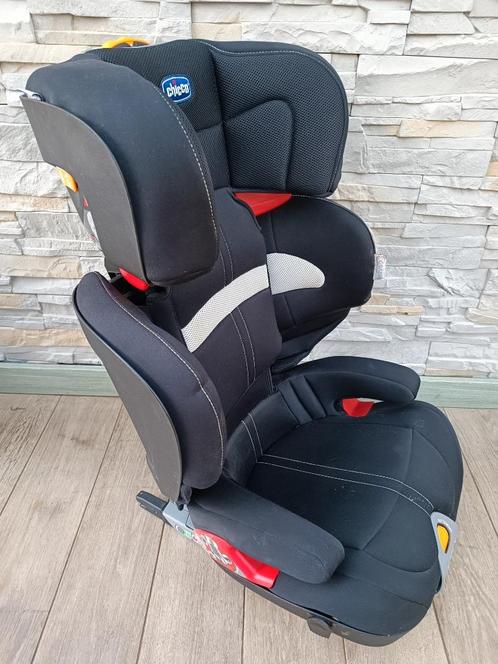 Siège auto Chicco, Kinderen en Baby's, Autostoeltjes, Zo goed als nieuw, Chicco, 15 t/m 36 kg, Autogordel of Isofix, Verstelbare rugleuning