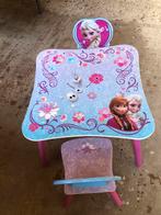 Kindertafel met 2 stoeltjes, Tafel(s) en Stoel(en), Zo goed als nieuw, Ophalen