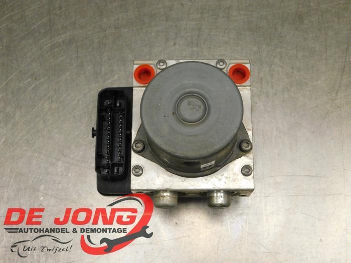 ABS Pomp van een Volkswagen UP, Auto-onderdelen, Elektronica en Kabels, Volkswagen, Gebruikt, 3 maanden garantie, Ophalen of Verzenden