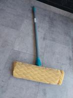 Brosse Swiffer avec manche télescopique, Maison & Meubles, Produits de nettoyage, Enlèvement, Brosse ou Balai
