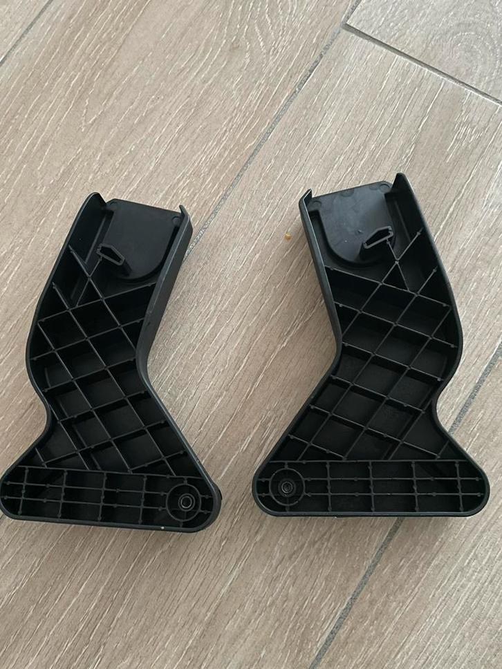 Mutsy icon / nio adapter adapters voor maxi Cosi, Kinderen en Baby's, Autostoeltjes, Zo goed als nieuw, Maxi-Cosi, 0 t/m 13 kg