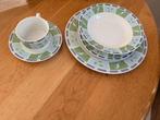 vintage vine leaf servies, Service complet, Comme neuf, Enlèvement, Autres styles