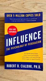 Influence - the psychology of persuasion, Ophalen of Verzenden, Zo goed als nieuw