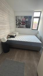 IKEA Boxspring lit « ESPEVÄR 160x200 & matelas presque neuf, Huis en Inrichting, Slaapkamer | Boxsprings, Ophalen, Zo goed als nieuw