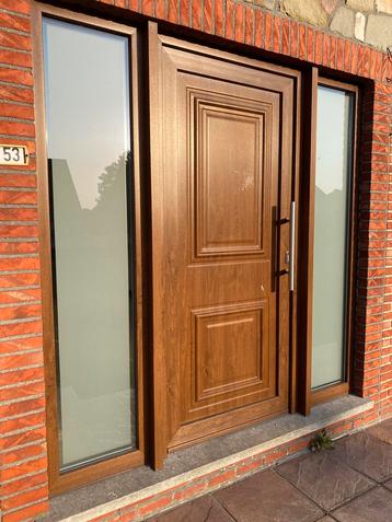 Pvc ramen 9 jaar oud allen in houtstructuur-look beschikbaar voor biedingen
